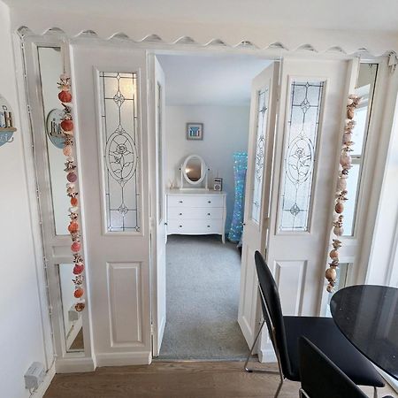 Harbour Steps - Torquay Luxury Apartment - Balcony, Free Parking, Netflix & Wifi Kültér fotó