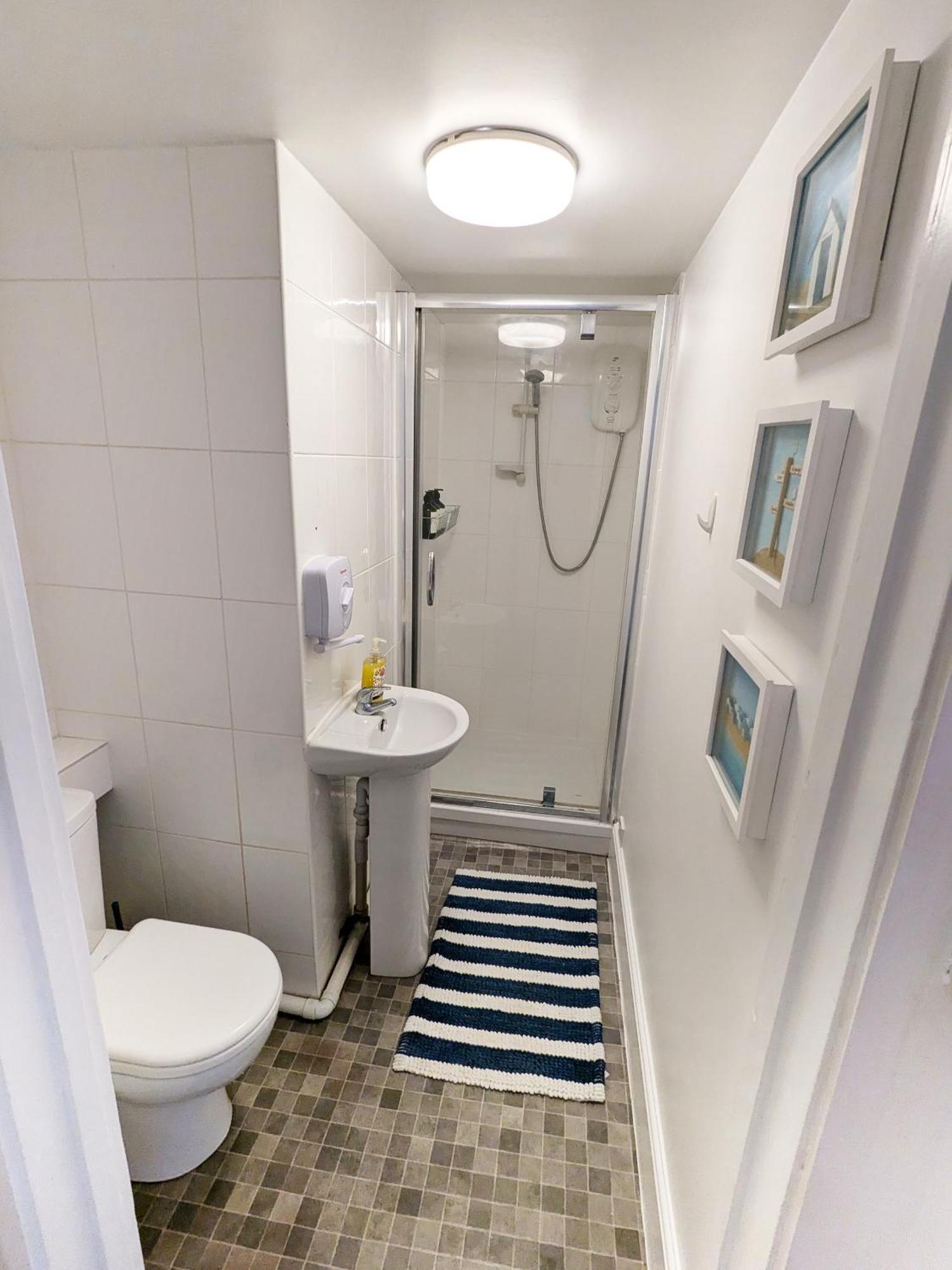 Harbour Steps - Torquay Luxury Apartment - Balcony, Free Parking, Netflix & Wifi Kültér fotó